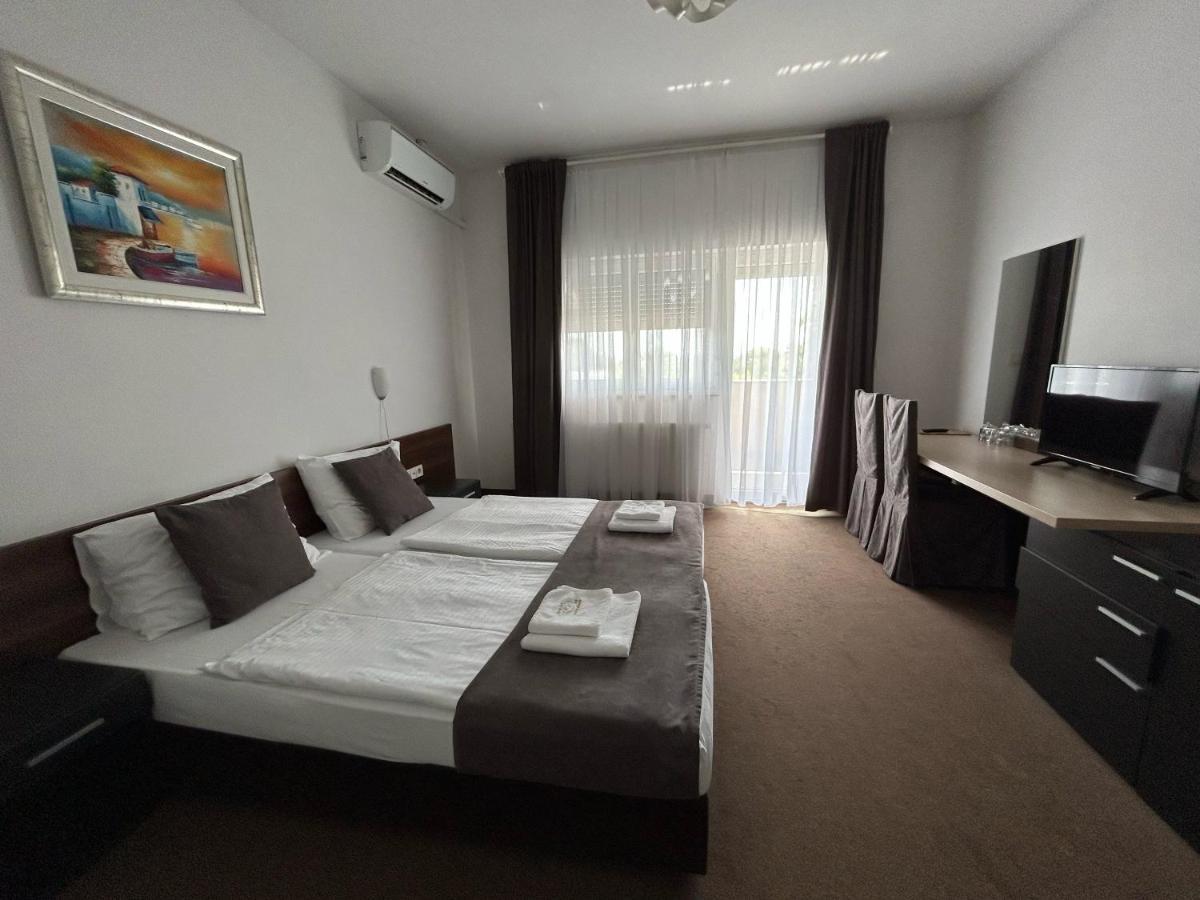 Rooms Laguna Sesvete Exterior foto